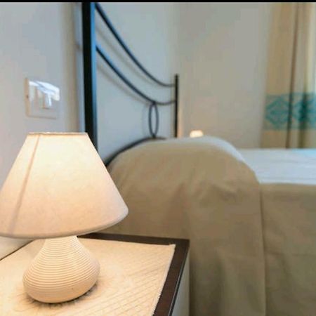 Il Girasole Bed & Breakfast Domus De Maria Exterior photo